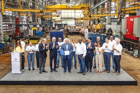 The Panama Canal Administration delivers contributions directly to the national treasury