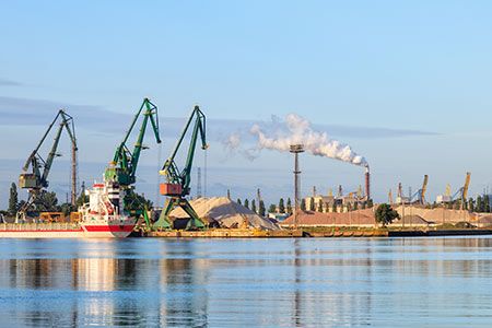 Maputo Port shipping channel to begin dredging in May