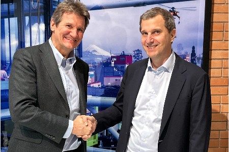Signal Ocean announces strategic acquisition of AXSMarine